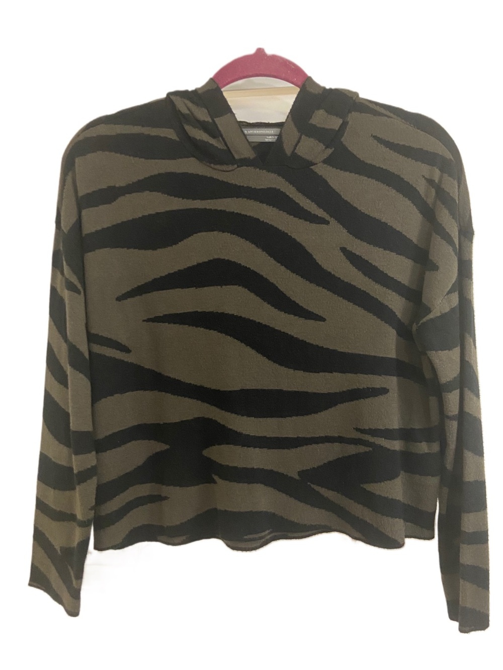 Anthropologie Women's
XS Kasia Knit Hoodie in Olive Green & Black Zebra Print - Picture 3 of 9